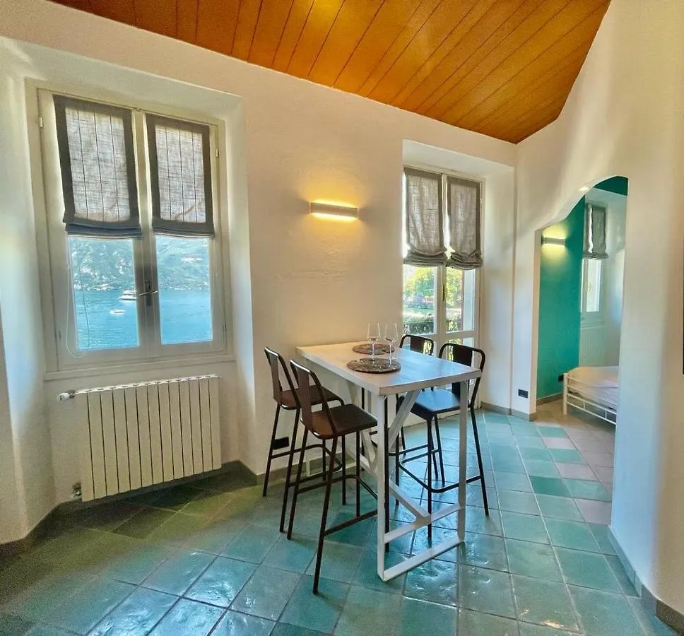 Divina Vita Apartments ヴァレンナ 0*,