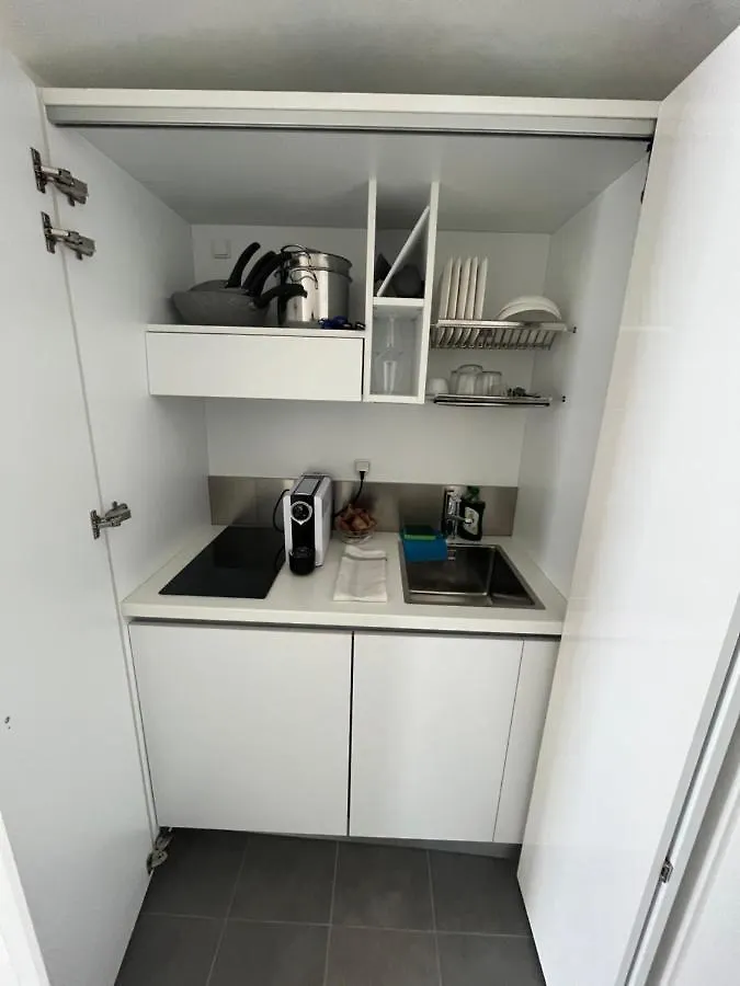Divina Vita Apartments ヴァレンナ イタリア