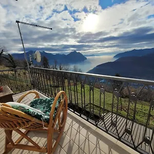 Casa vacanze Il Balcone Sul Lago D'iseo, Bossico